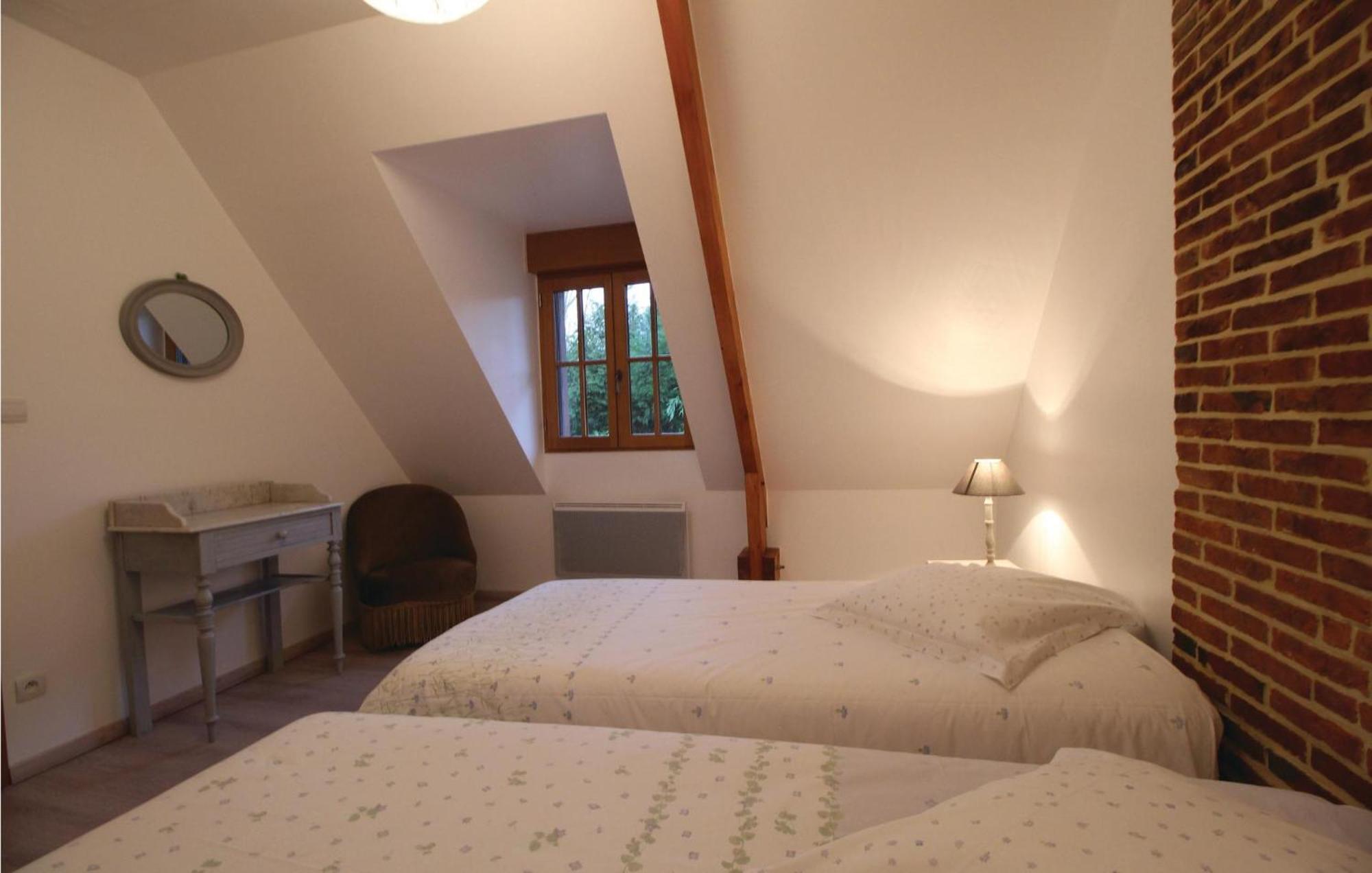 Beautiful Home In Le Bourg-Dun With Kitchen Exteriör bild