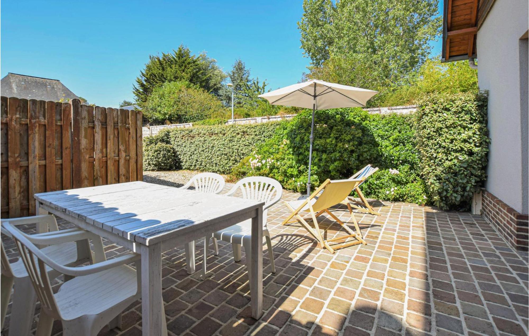 Beautiful Home In Le Bourg-Dun With Kitchen Rum bild